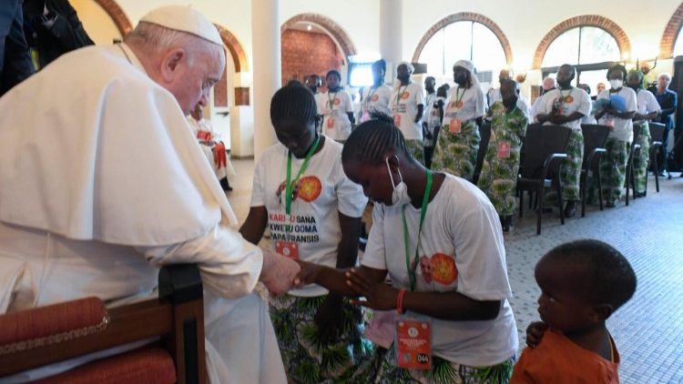 Popiežiaus susitikimas su karo baisumus patyrusiais Kongo DR rytinės dalies gyventojais