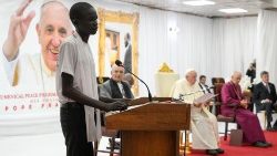 2023.02.04 Viaggio Apostolico nella Repubblica Democratica del Congo e in Sud Sudan - Incontro con gli sfollati interni presso la Freedom Hall