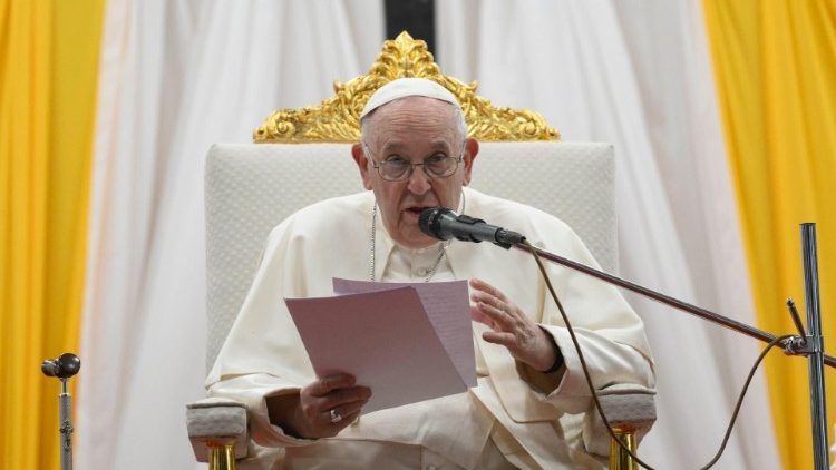 Papa Franisko akihutubia wakati wa sala ya Kiekumene nchini Sudan Kusini
