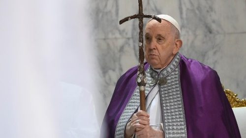 Il Papa: Quaresima, tempo favorevole per tornare a Dio senza ipocrisie