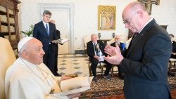 A delegation of the ‘Max Planck Society’ meets with Pope Francis