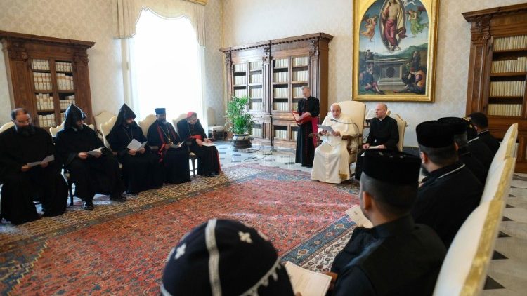 Audiencia del Papa a los miembros de la Delegación de Monjes de las Iglesias Ortodoxas Orientales