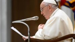Der Wissenschaftler Ulrich Hemel sieht in Papst Franziskus einen „Leuchtturm der Orientierung“ 