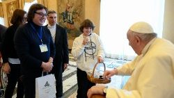 Папата с участниците в конференцията „Cattedra dell'accoglienza“ 