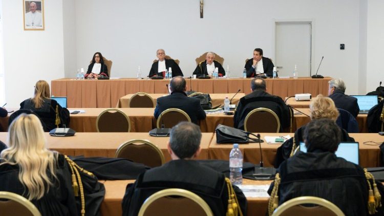 Una immagine dell'udienza