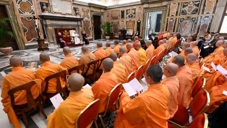Аудиенция на папата за делегация на Обединената асоциация на хуманистичния будизъм на Тайван