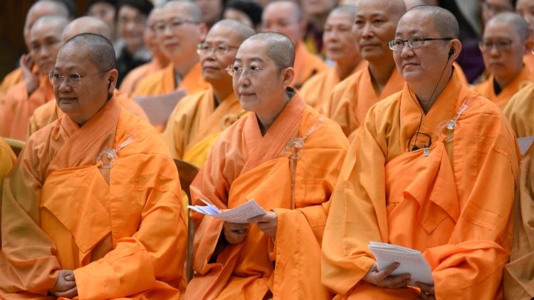 Les moines bouddhistes reçus par le Pape le 16 mars 2023
