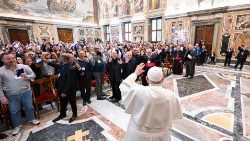 教皇フランシスコと聖ヨセフ修道会の関係者との出会い　2023年3月17日　バチカン宮殿
