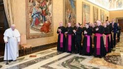 Le Pape François a reçu en audience les participants à l'assemblée plénière de la Comece, le 23 mars 2023 au Palais apostolique. 