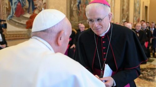 L'évêque italien Mgr Crociata élu nouveau président de la Comece