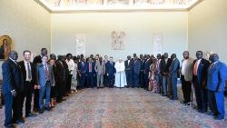 Papa Francesco con le delegazioni del Sud Sudan