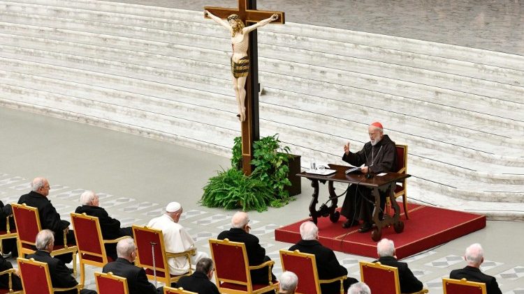 Štvrtá pôstna kázeň pápežského kazateľa v Aule Pavla VI. (24. mar. 2023)
