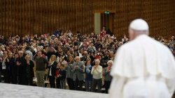 Fiéis da paróquia de Rho (Milão) - Encontro com o Papa