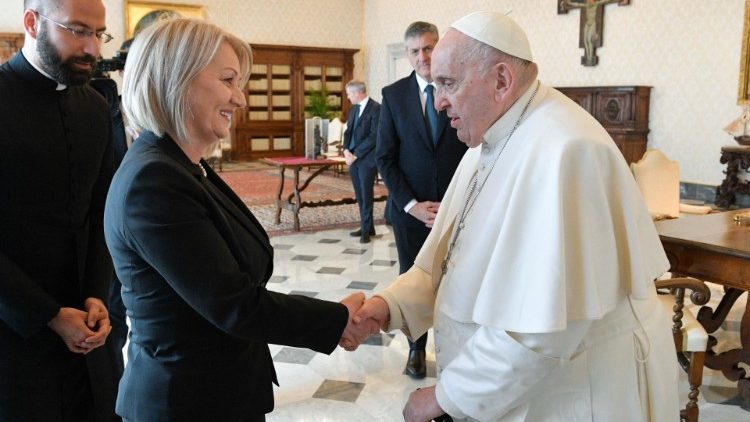 Pope Francis and Borjana Krišto, Chair of the Council of Ministers of Bosnia and Herzegovina, meeting at the Vatican