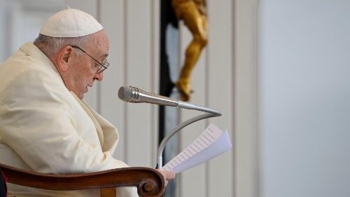 Папа: під час Великого Тижня молімося за жертви воєнних злочинів
