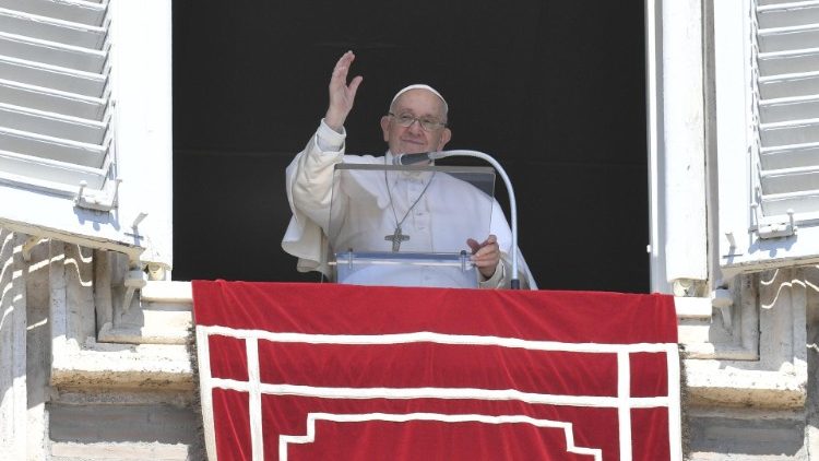 Popiežius Velykų pirmadienį