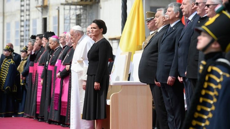Pope Francis with Hungarian President Katalin Novák