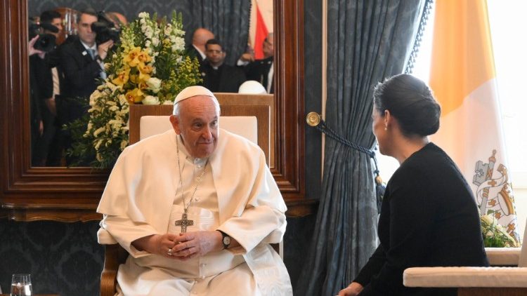 Pope Francis with Hungarian President Katalin Novák