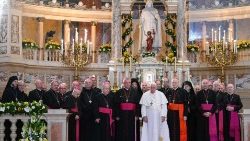 Ferenc pápa a budapesti Szent István-bazilikában a magyar püspökökkel