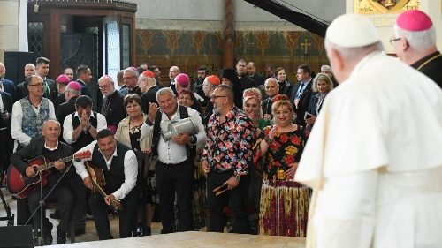 Ferenc pápa beszéde a szegényekkel és a menekültekkel tartott találkozóján