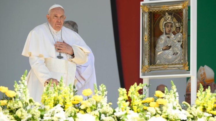 教皇フランシスコ　2023年4月30日　ハンガリー・ブダペストでのミサとレジナ・チェリの祈り