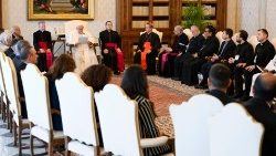 L'udienza del Papa con i partecipanti al Colloquio tra il Dicastero per il dialogo interreligioso e il Royal Institute for Inter-Faith Studies