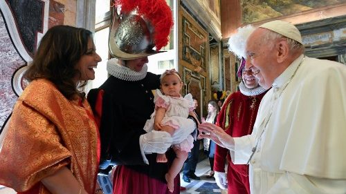 Papst zu Schweizergardisten: „Teilt die Liebe Gottes in eurem Dienst“