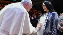 Папата с участниците в Конференцията за раждаемостта в Рим