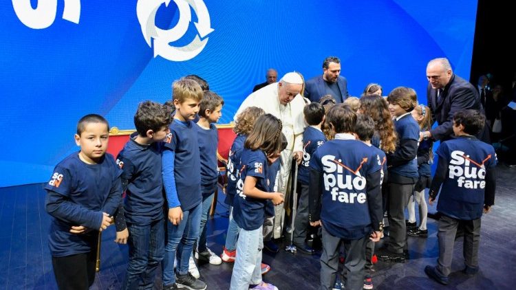 Папата на Конференцията за раждаемостта в Италия