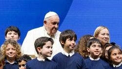 教宗出席意大利有关生育率的会议