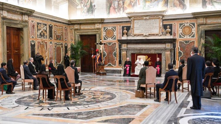 Popiežiaus susitikimas su ambasadoriais