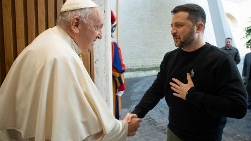 Папа встретился с президентом Украины Зеленским