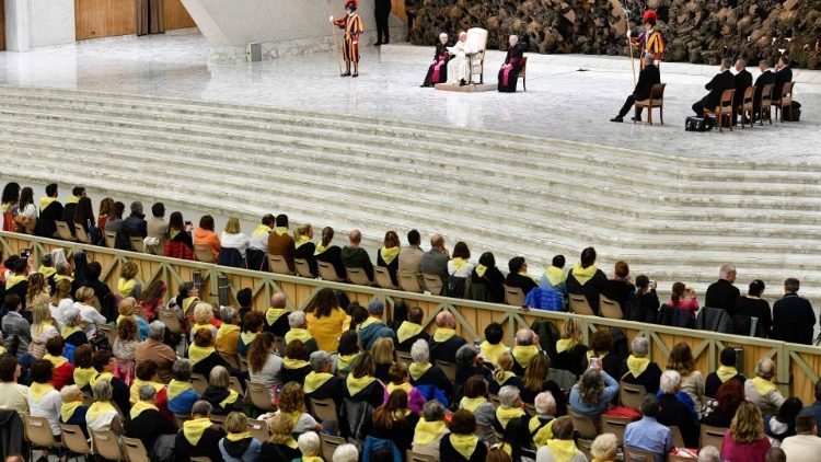 Đức Thánh Cha tiếp các tín hữu hành hương của Tổng Giáo phận Spoleto-Norcia