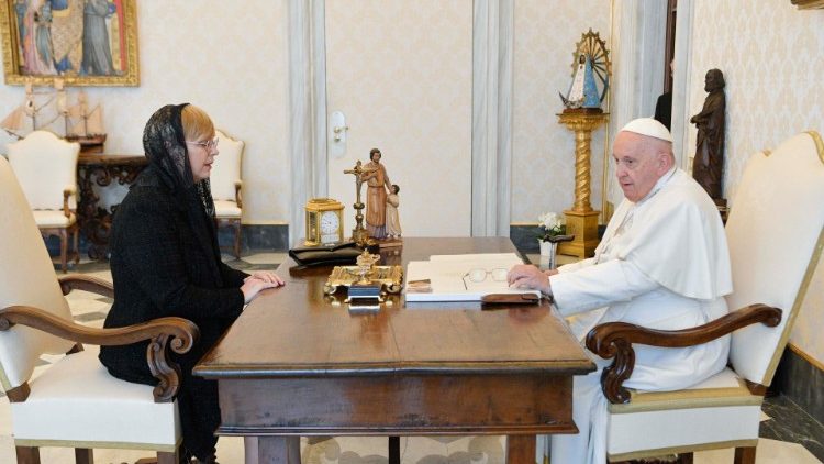 教宗接見斯洛文尼亞總統穆薩爾