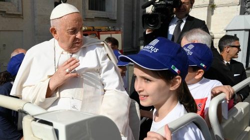 Popiežius Pranciškus ir jaunuoliai 