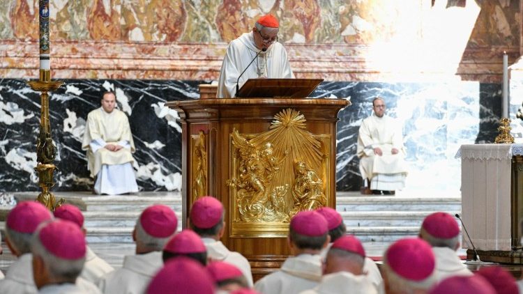 Il cardinale Zuppi alla Messa per la chiusura della 77.ma assemblea generale della CEI