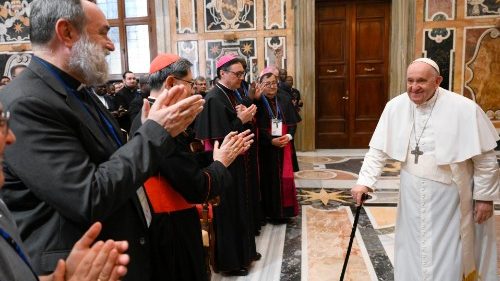 Pápež: Neredukujme pápežské misijné diela iba na peniaze