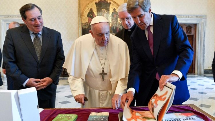 O encontro com John Forbes Kerry, no Vaticano