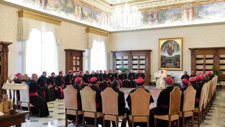 El Papa recibe al tercer grupo de Obispos de México en Visita 'ad Limina Apostolorum'