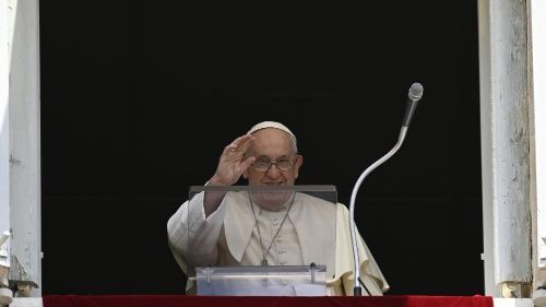 El Papa: Tantos conflictos podrían resolverse si nos escucháramos con respeto