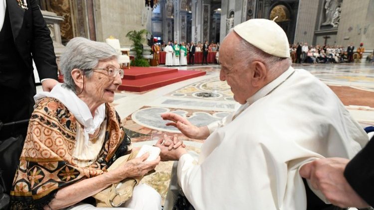 Franziskus bei einer Messe für Senioren im Petersdom