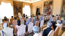 El Papa recibió en audiencia a las Religiosas de María Inmaculada Misioneras Claretianas