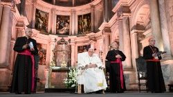 Сустрэча Папы з партугальскім духавенствам у кляштары еранімітаў у Лісабоне