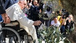 Papa em evento paralelo na JMJ de Lisboa