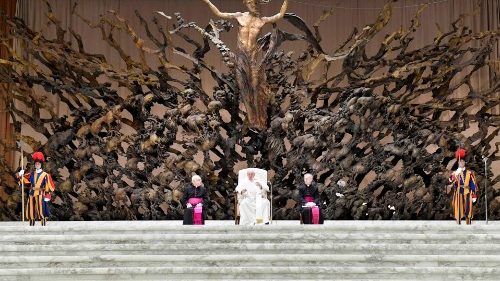 Papst bei Generalaudienz: Wir sind alle zur Heiligkeit berufen
