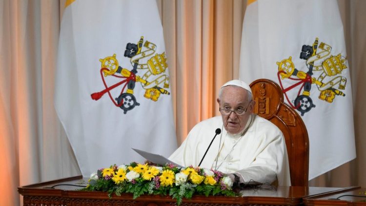 El Papa subrayó la vocación del país asiático por la paz y la fraternidad, así como su respeto por la libertad religiosa, entre otros atributos positivos. (Vatican Media)