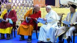 Pope Francis speaking with religious leaders during the interreligious and ecumenical encounter in Mongolia