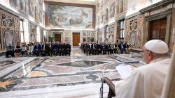 البابا فرنسيس يستقبل المشاركين في الأسبوع البيبلي الوطني السابع والأربعين