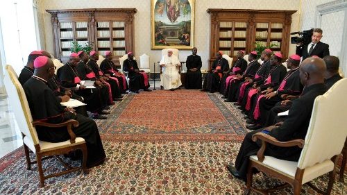 Le Pape exhorte l'Église en Côte d’Ivoire à prendre sa part de souffrance dans l'annonce de l'Évangile