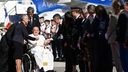 Acolhida oficial ao Papa no Aeroporto de Marselha